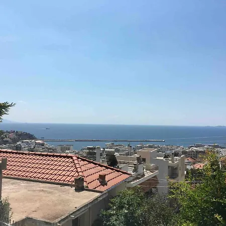 With A View Of דירה