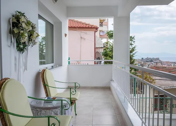 With A View Of Apartament Kawala